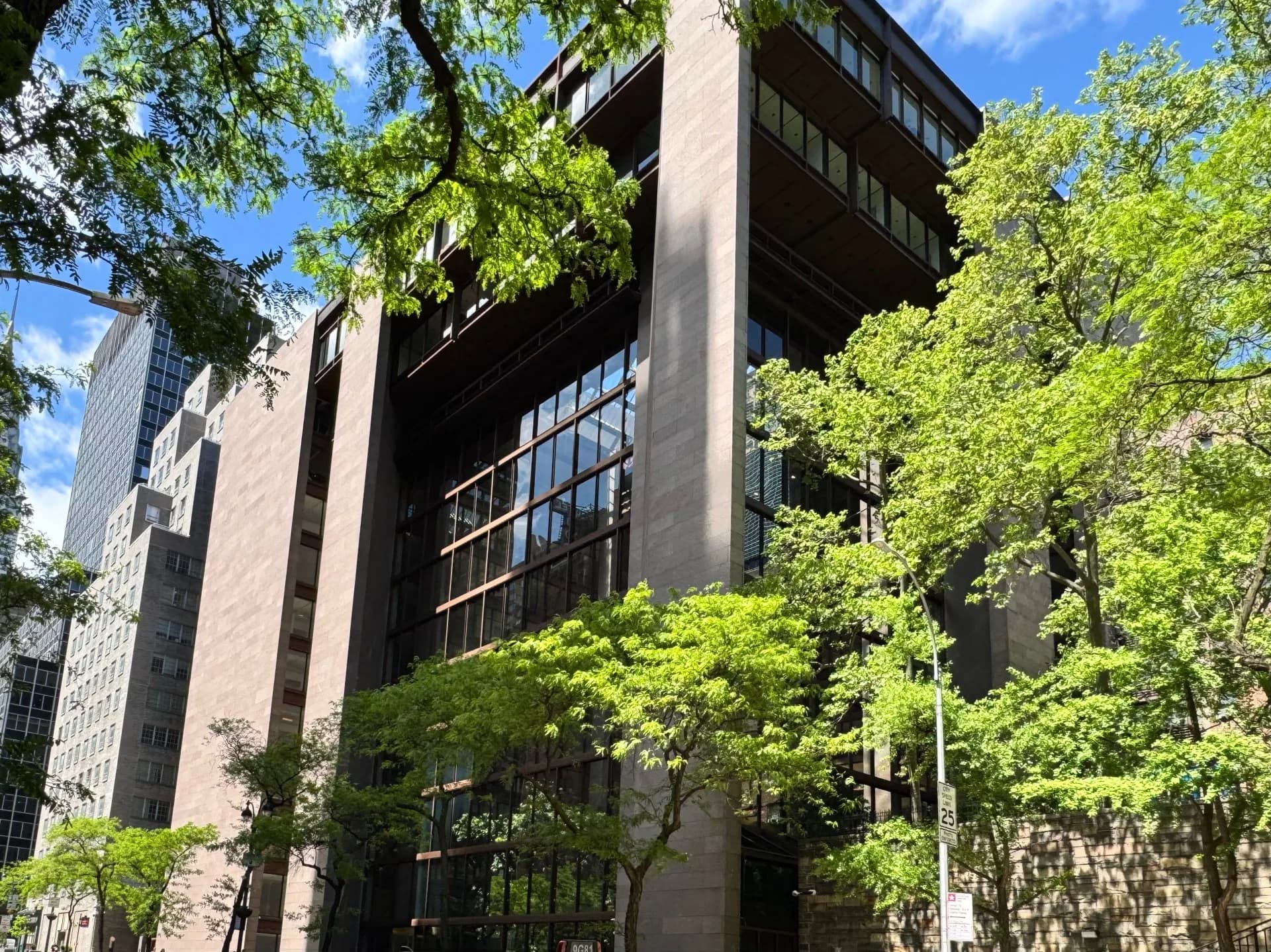 Walking Tour: The Architecture of East 42nd Street