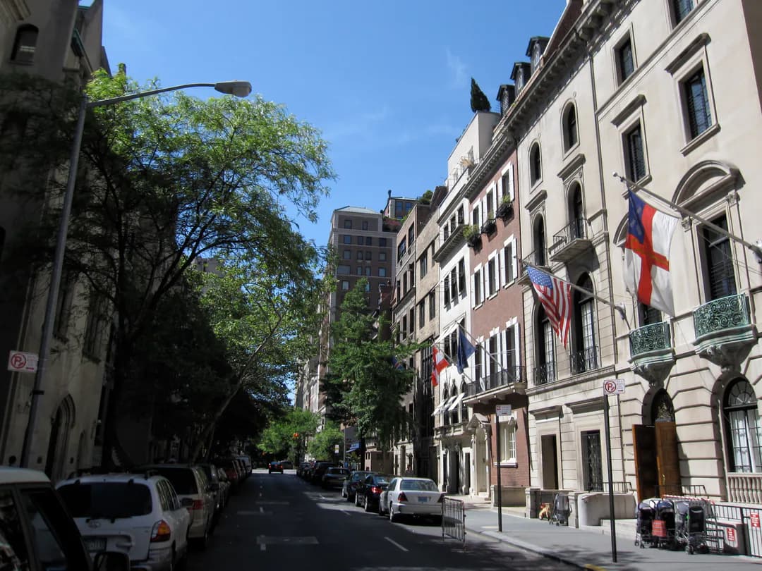 Walking Tour: Upper East Side Architecture Through Affluence and Ailments